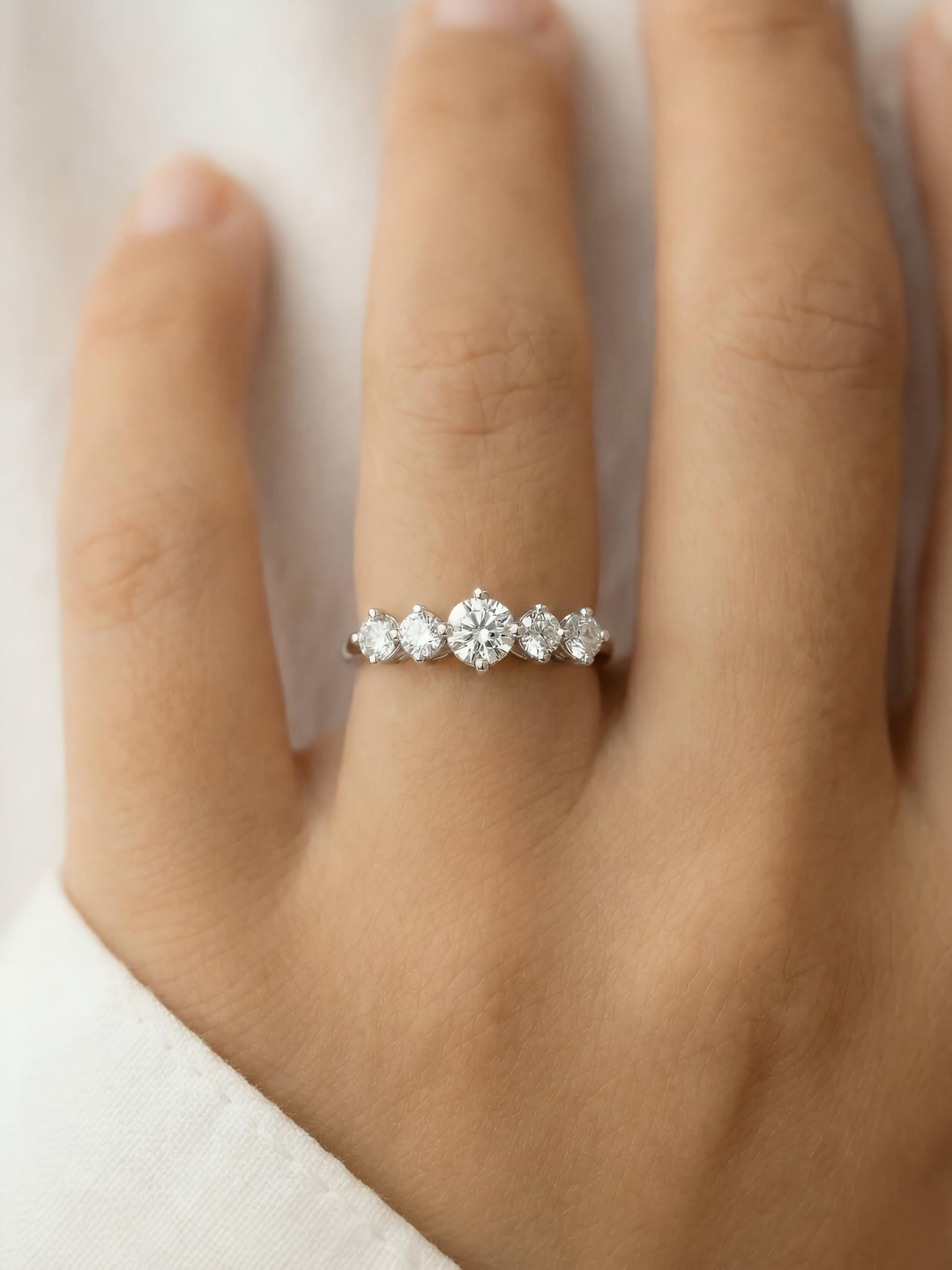 Pure Silver Ornate Jewel Ring