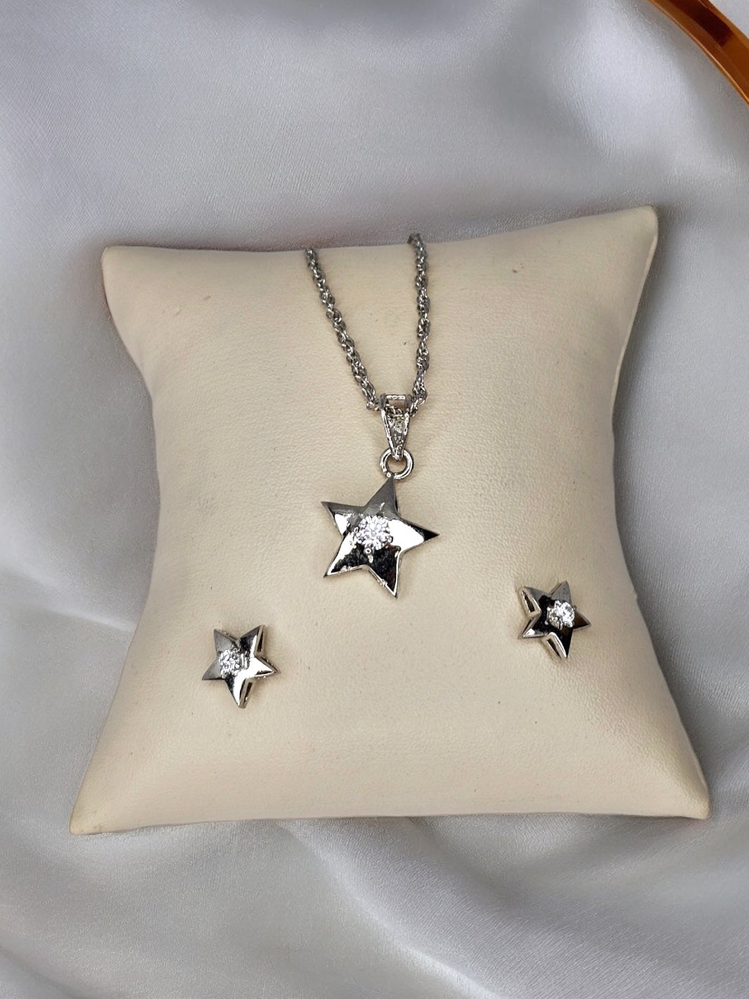 Sterling Silver Star Design Pendant Set - PSA Jewels