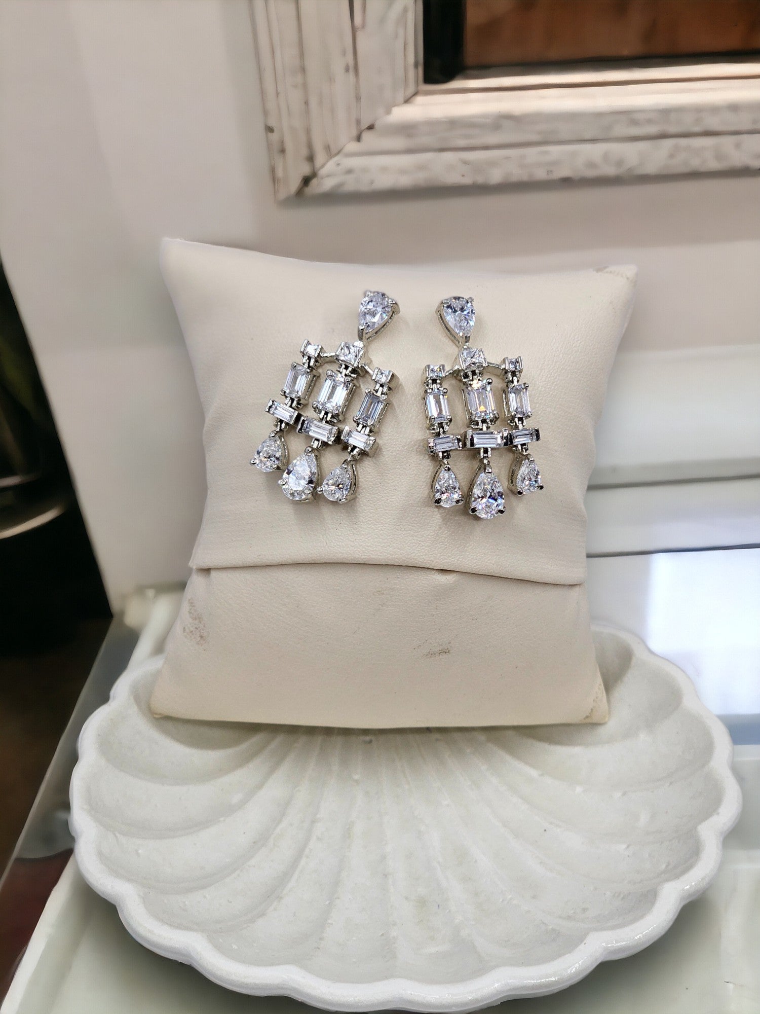Eiffel Shaped Earring - PSA Jewels