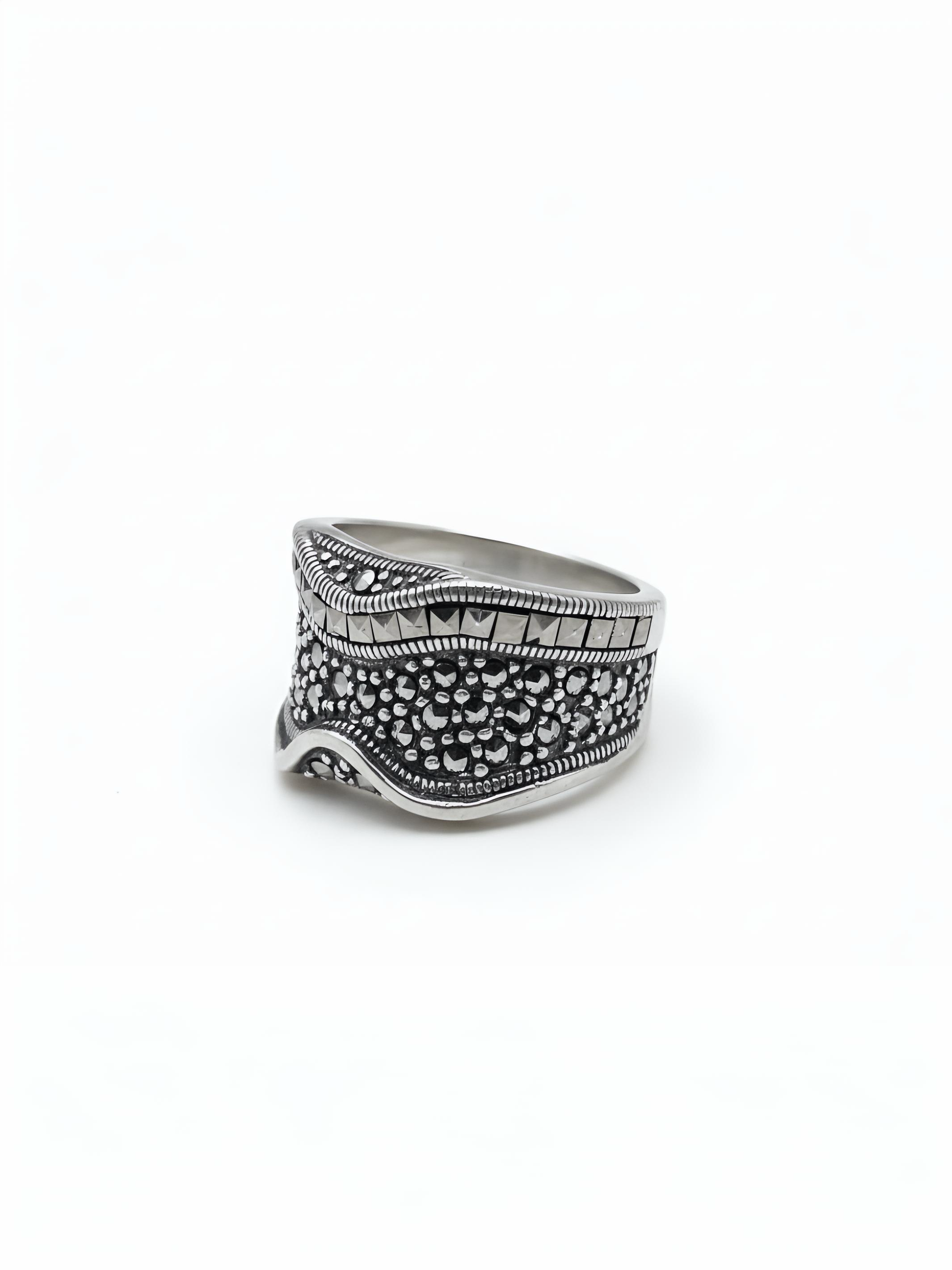 Marcasite Wave Shaped Pure Silver Ring