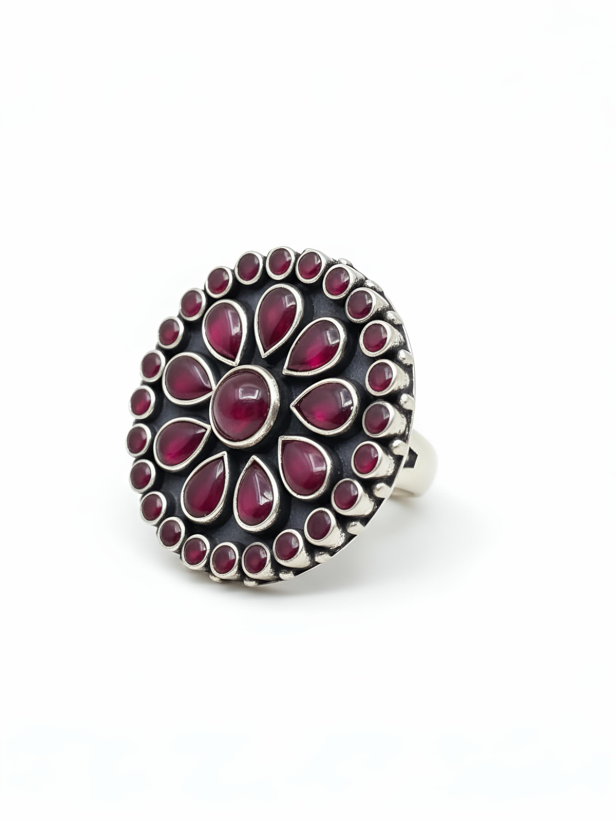 Maharani Cocktail- Intricate Motif Ring