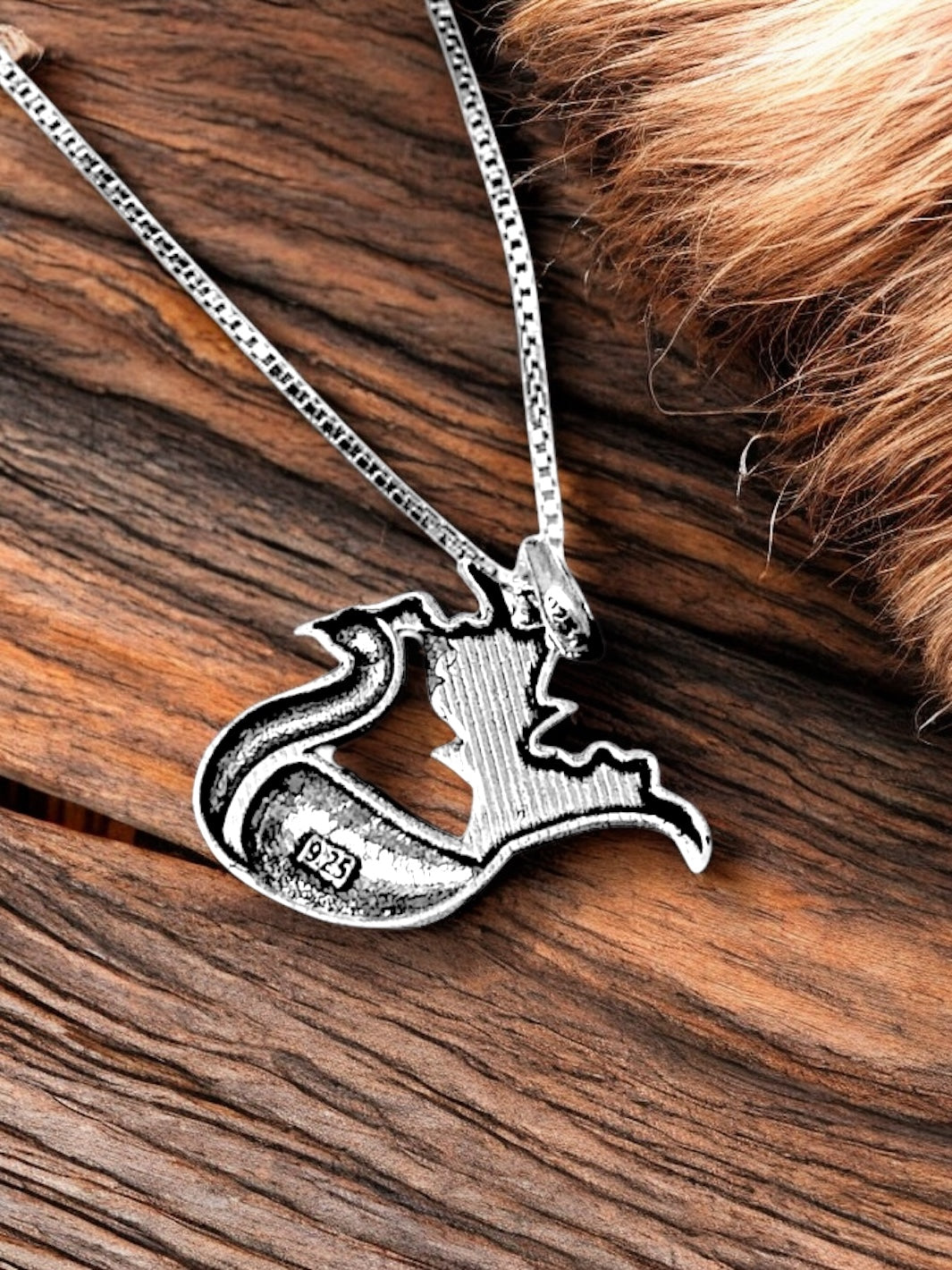 Swan Pendant With Chain - PSA Jewels
