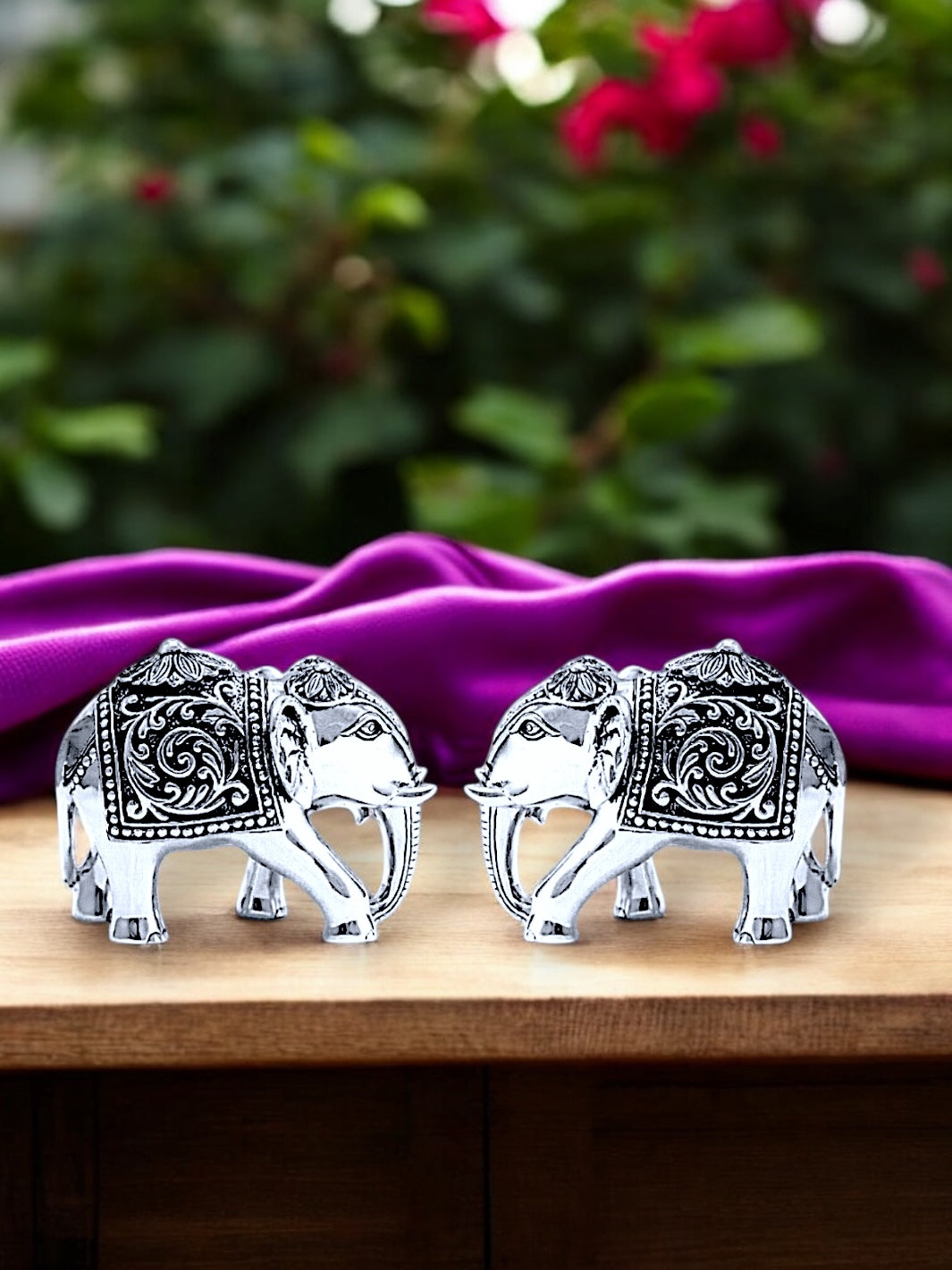 Pure Silver Elephant Downtrunk Pair Idol