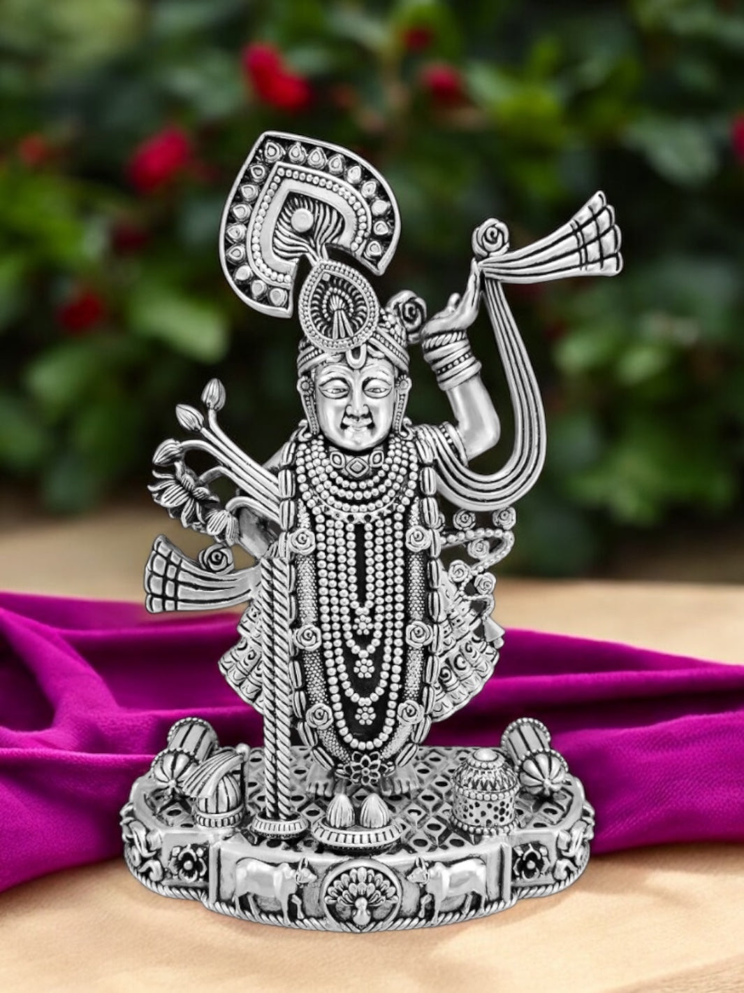 Pure Silver Shree Nathji Idol