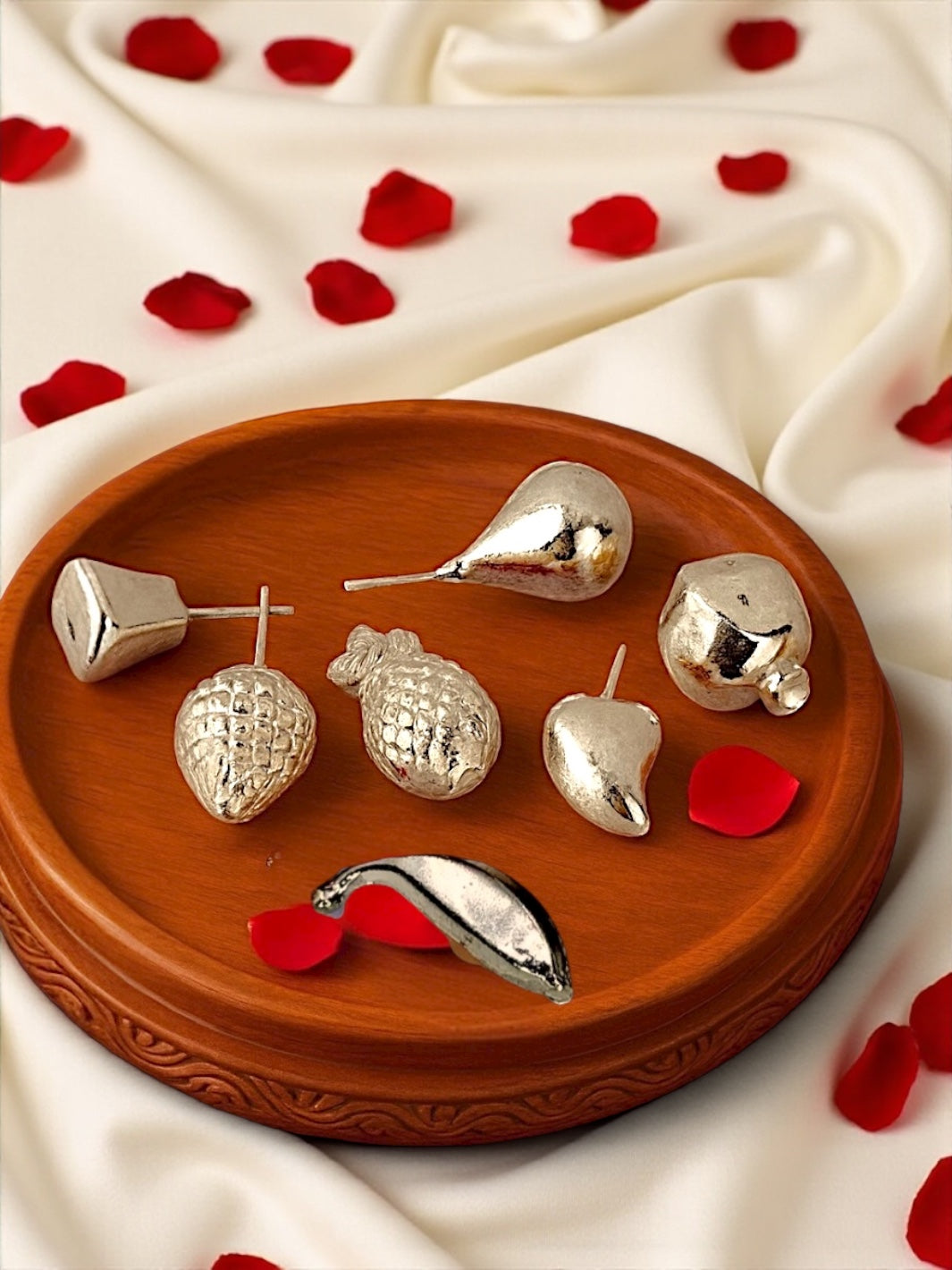 Fruit Item Hamper / Gift Box (7 Fruits Collection)