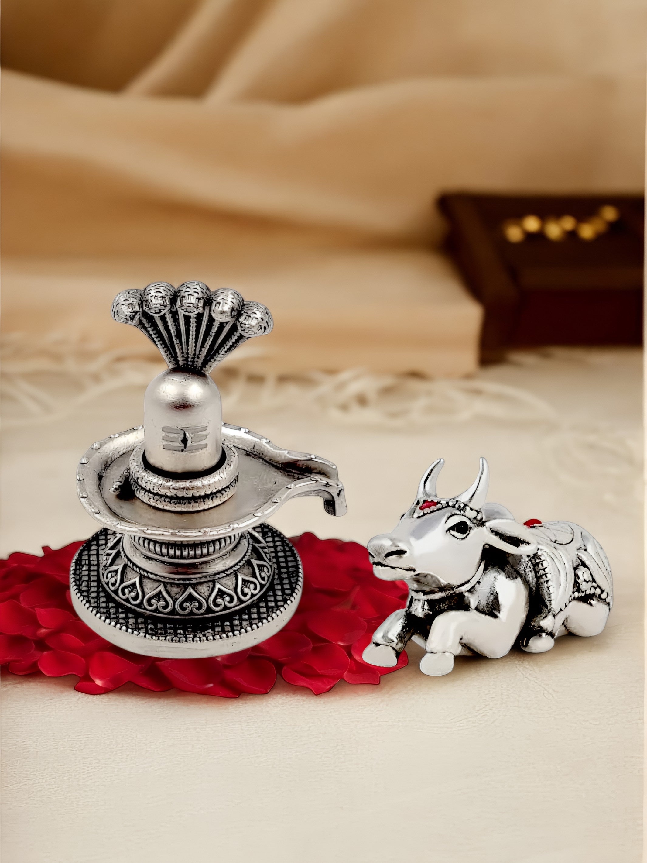 Pure Silver Antique Lord Shiva Lingam with Nandiji