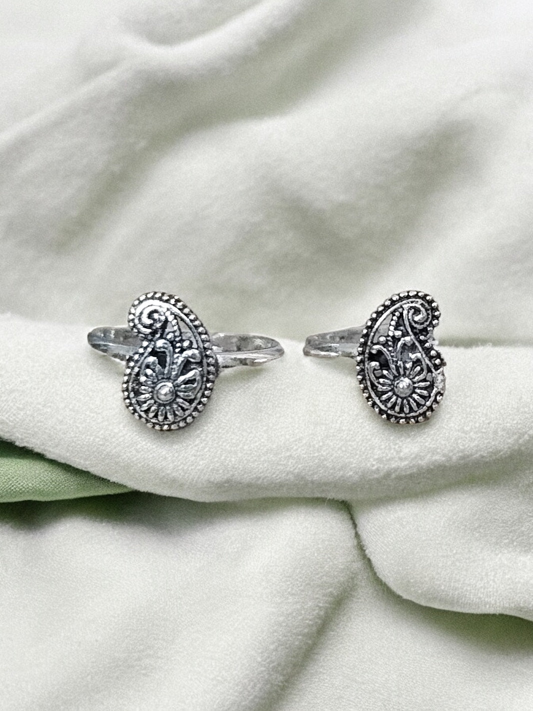 Artistic Pan Shaped Toe Rings - PSA Jewels