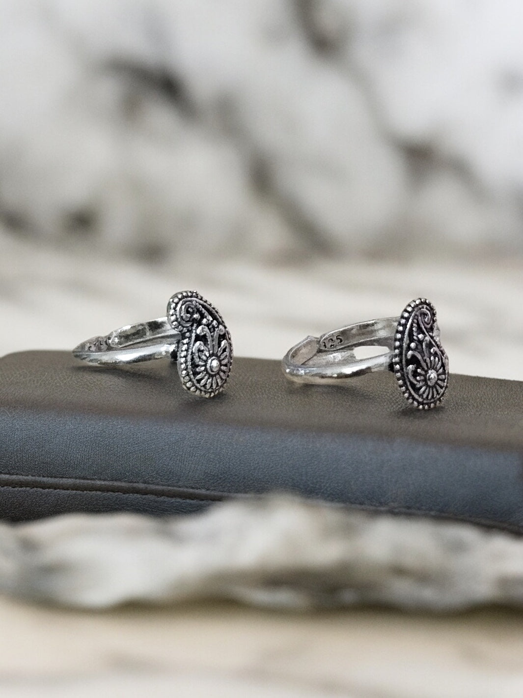 Artistic Pan Shaped Toe Rings - PSA Jewels