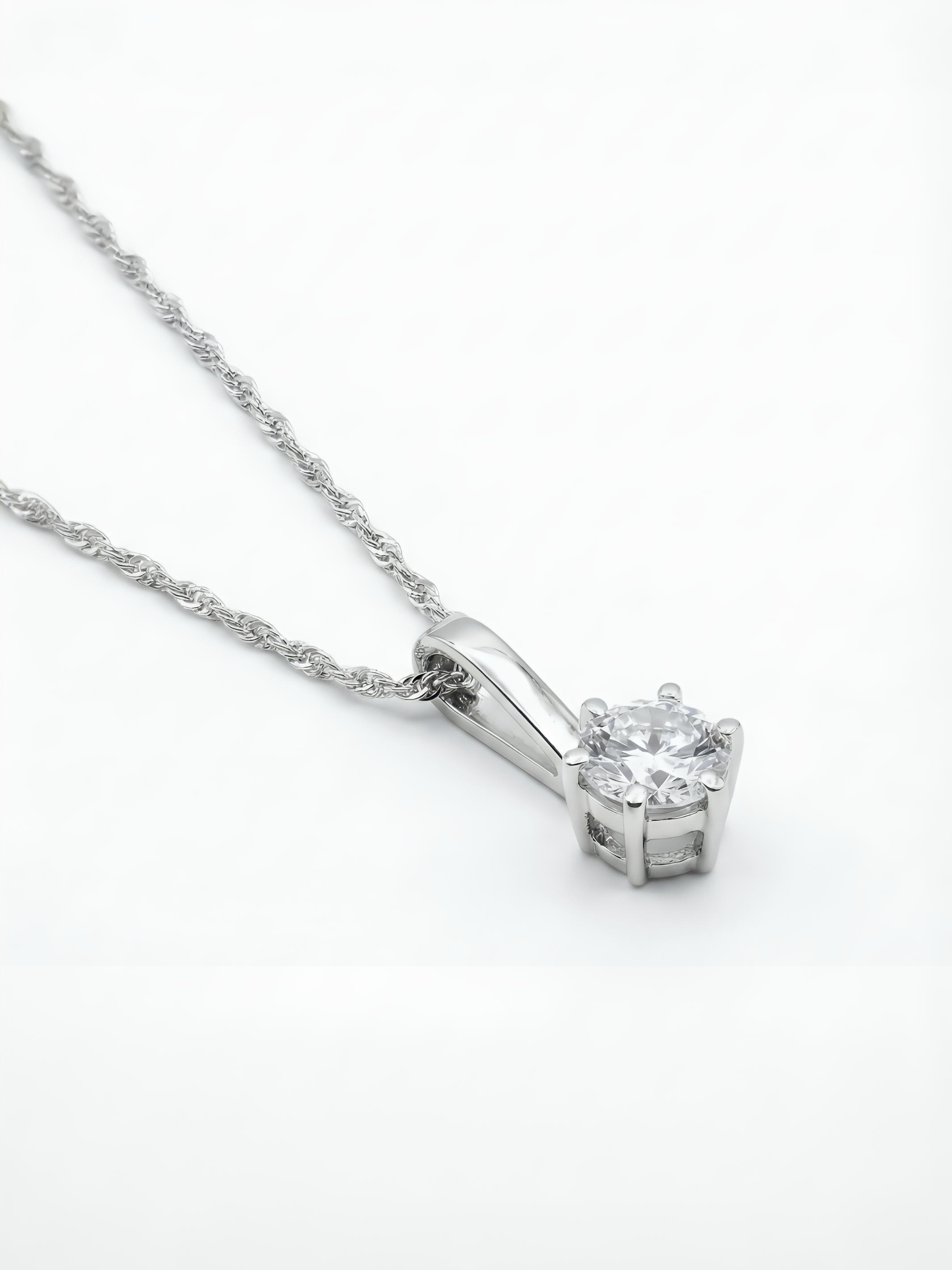 Sterling Silver Round Solitaire Pendant