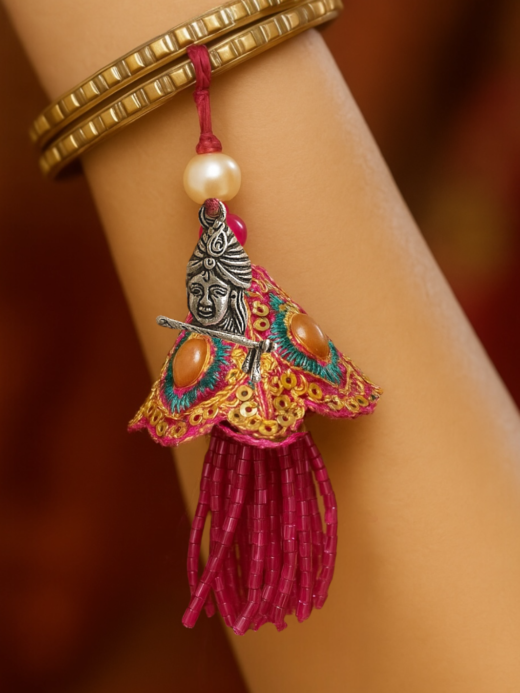 Auspicious Basuri Krishna Pendant Lumba Rakhi