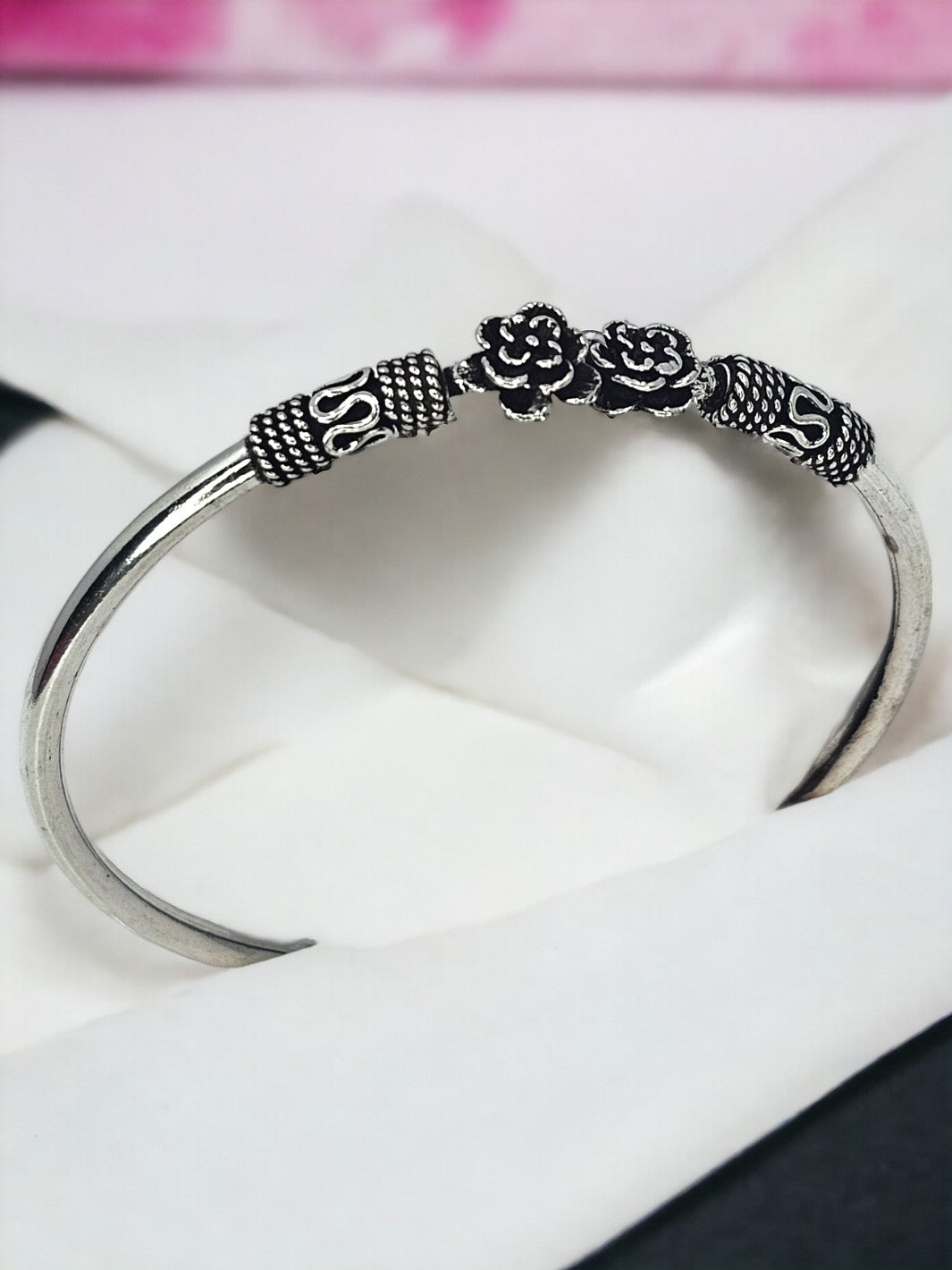 Silver Rose Pattern Oxidized Bracelet - PSA Jewels