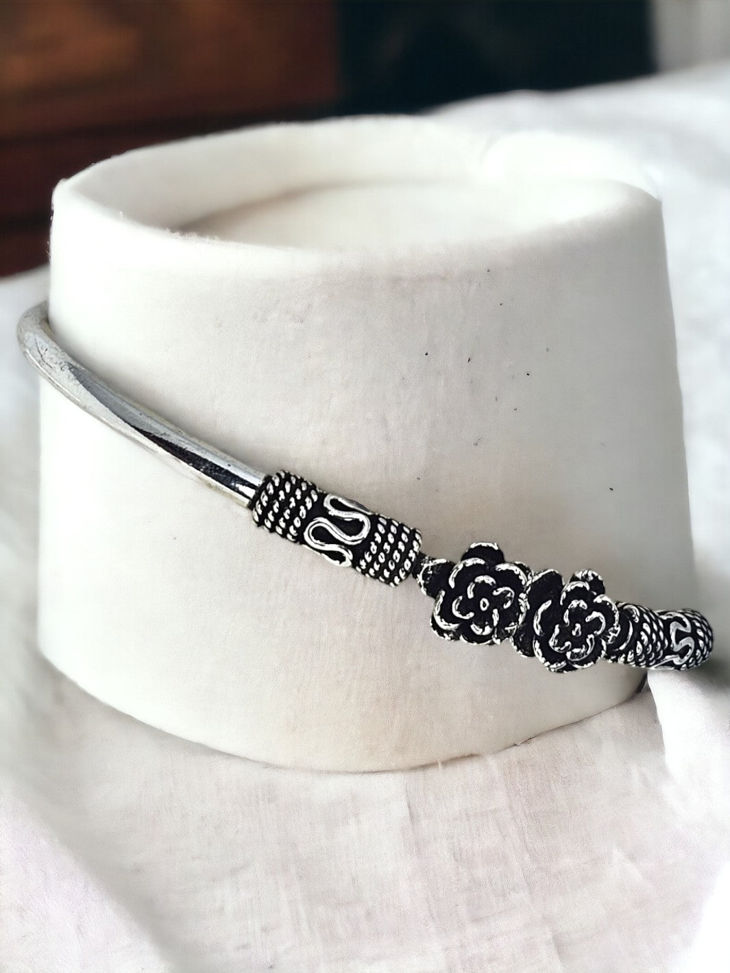 Silver Rose Pattern Oxidized Bracelet - PSA Jewels