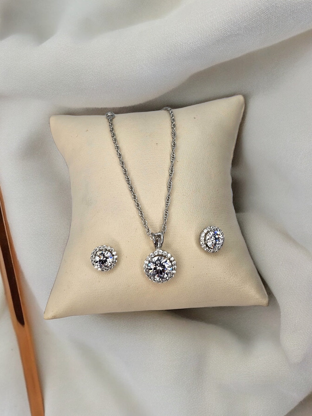 Sterling Silver Moment Wish Halo Moissanite Pendant Set - PSA Jewels