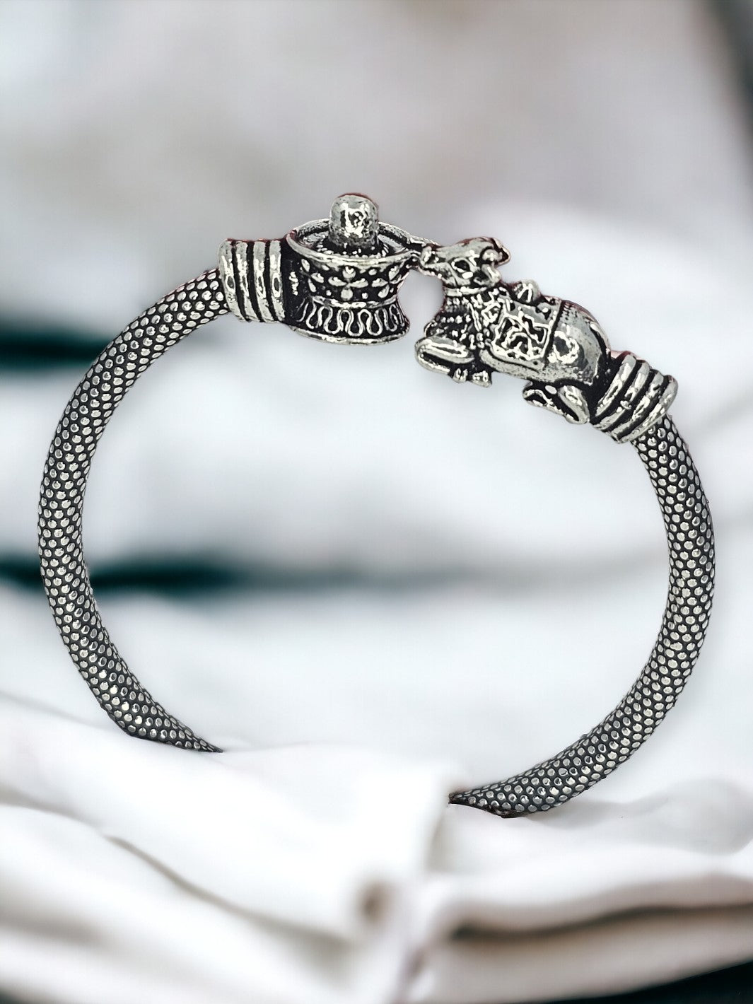 Lord Shiva Shivling with Nandi Embossed Lockable Bracelet - PSA Jewels