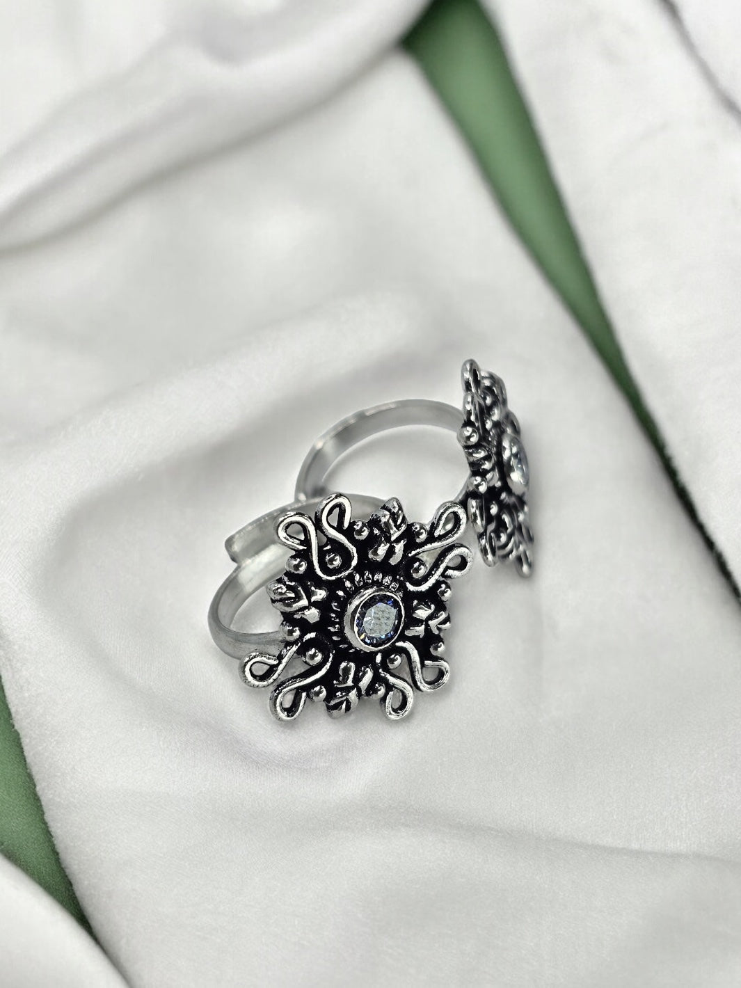 Stylish Square Shaped Toe Rings - PSA Jewels