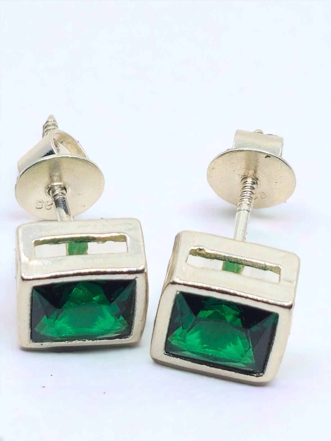 Emerald Single Stone Stud - PSA Jewels