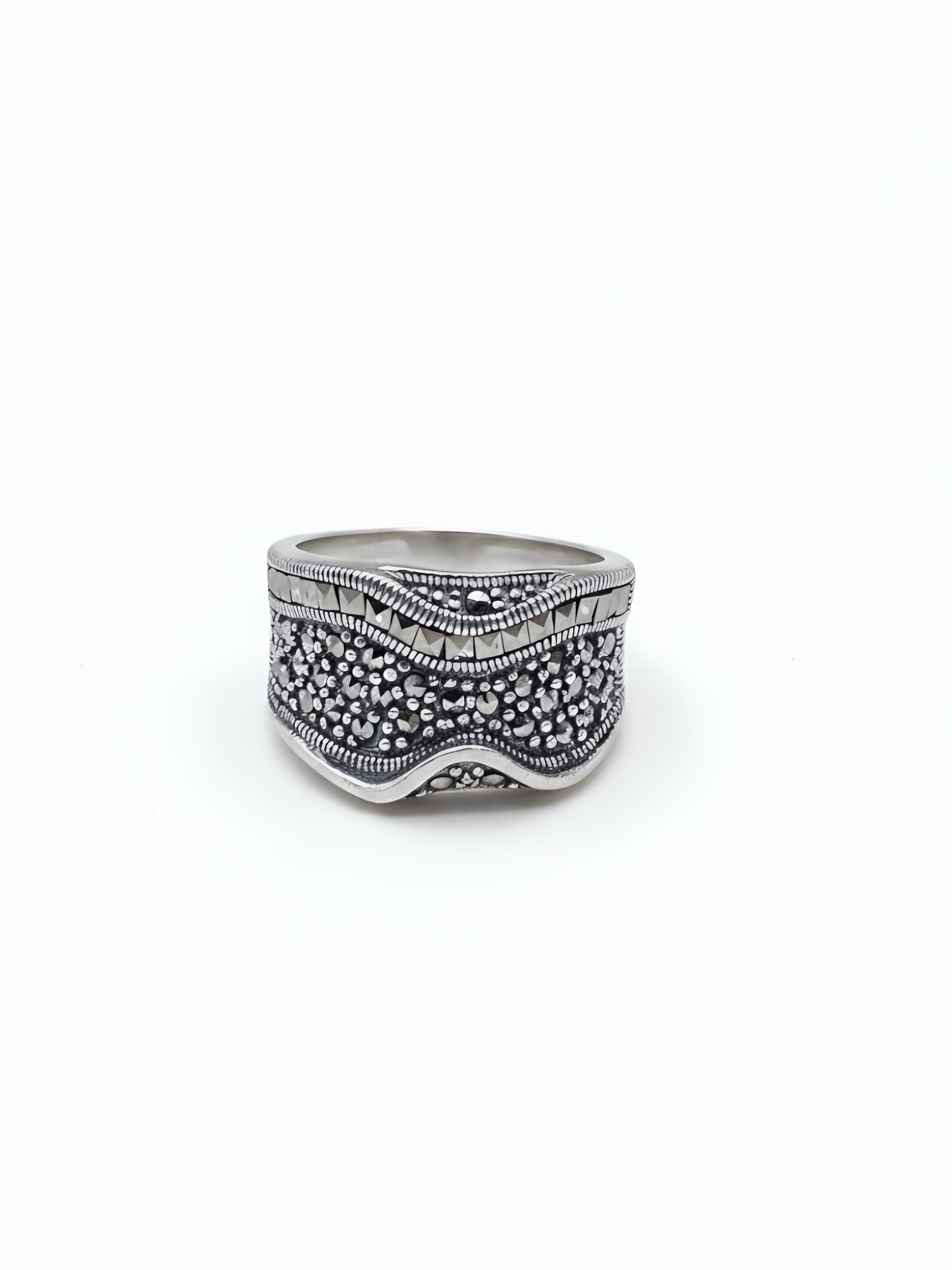 Marcasite Wave Shaped Pure Silver Ring