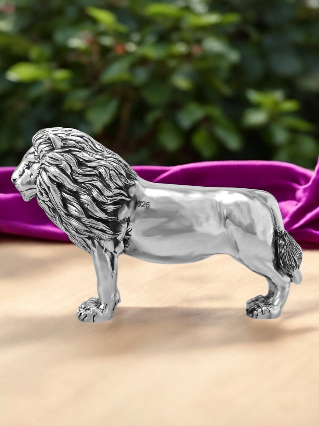 Pure Silver Standing Lion Idol