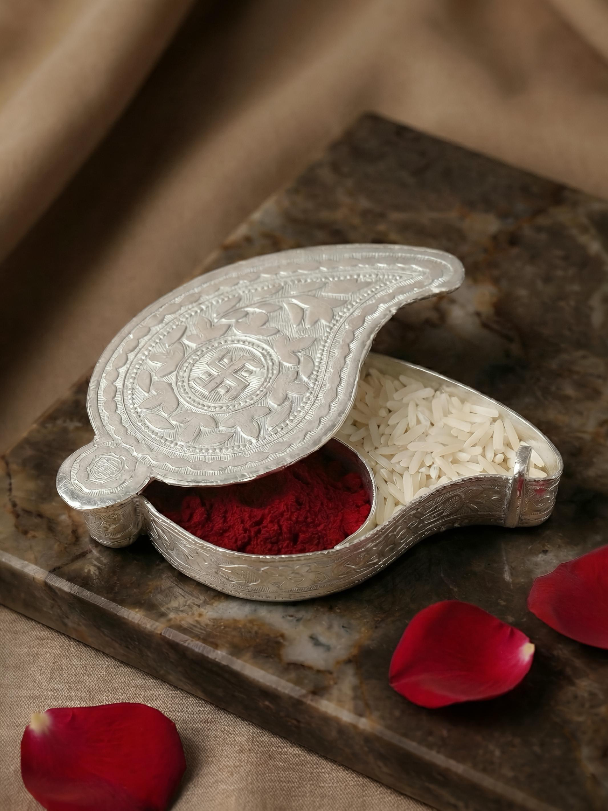 Paan Design Haldi Kumkum Holder/Box/Dibbi