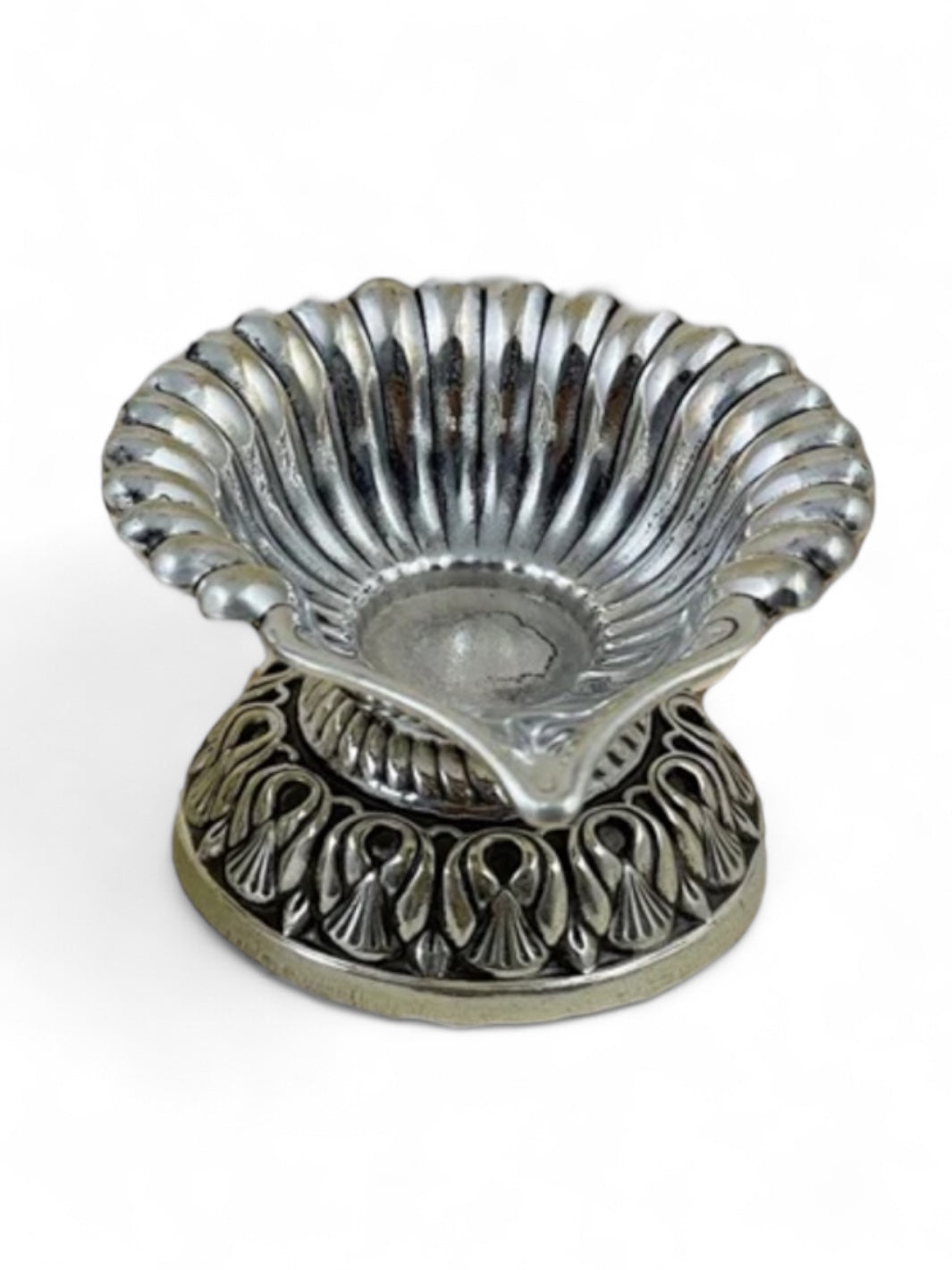 Pure Silver Antique Finish Design Diya
