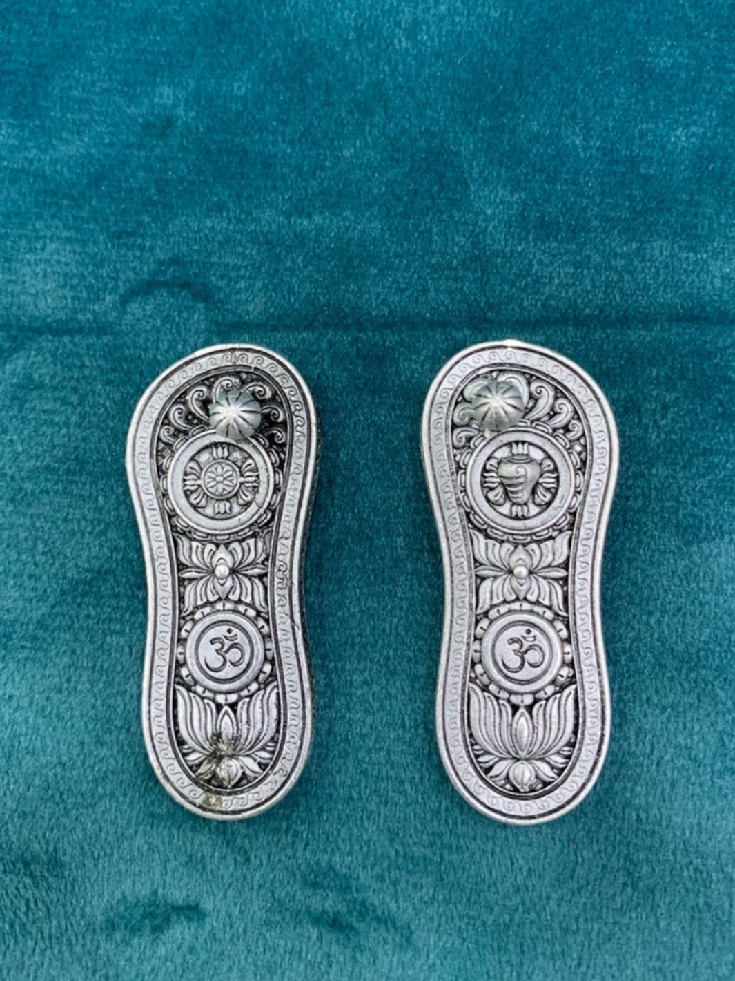 Pure Silver Antique Finish Lakshmi Charan Paduka