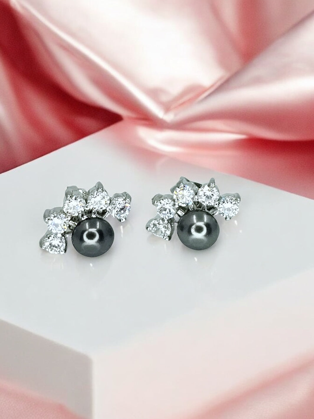 Flower shaped pearl Silver Earring - PSA Jewels