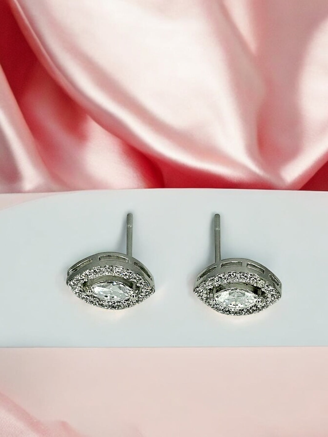 Single Stone Pear Shaped Silver Earring - PSA Jewels