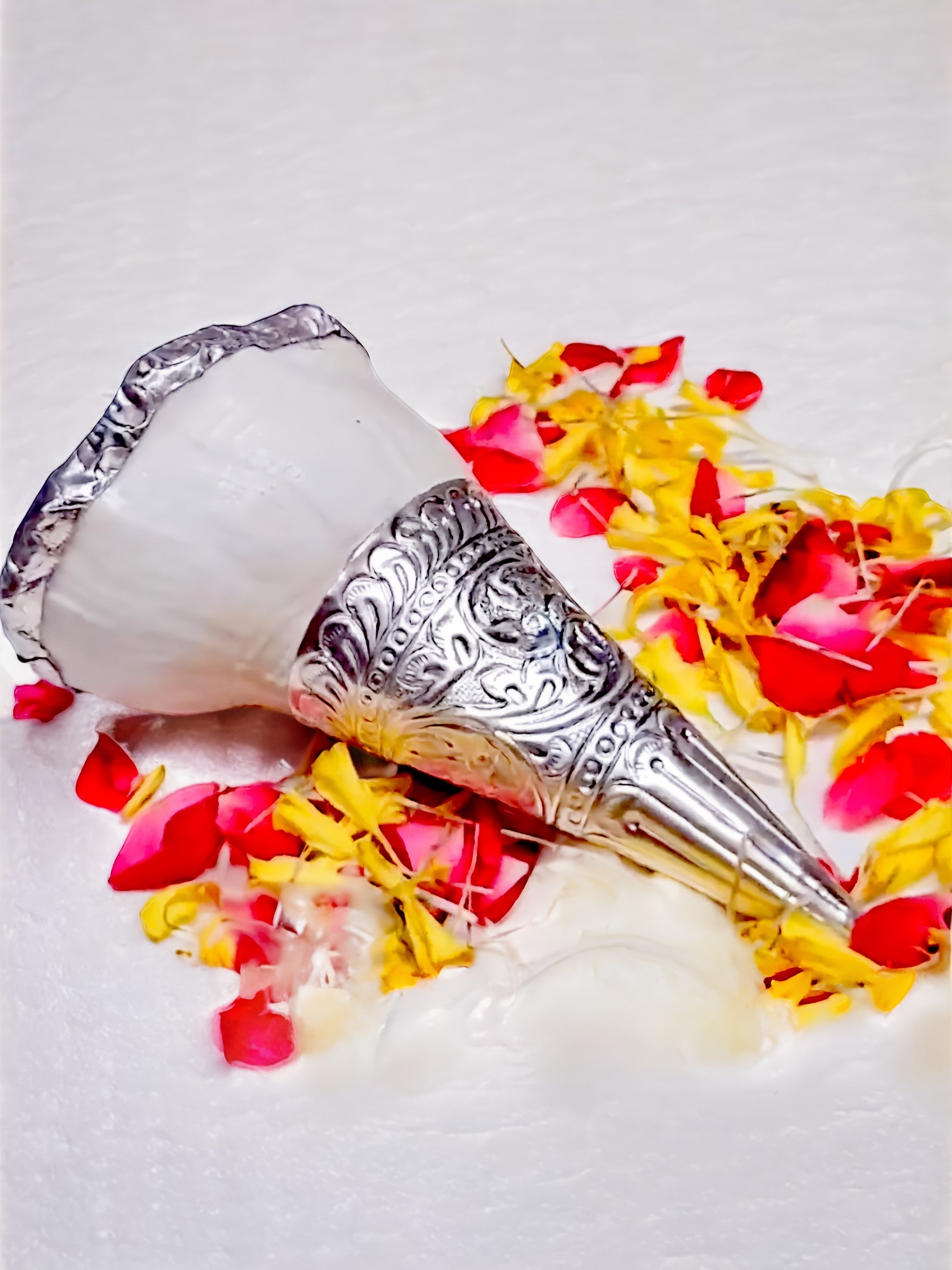 Pure Silver Original Sea Dakshinavarti Shankh Conch Shell