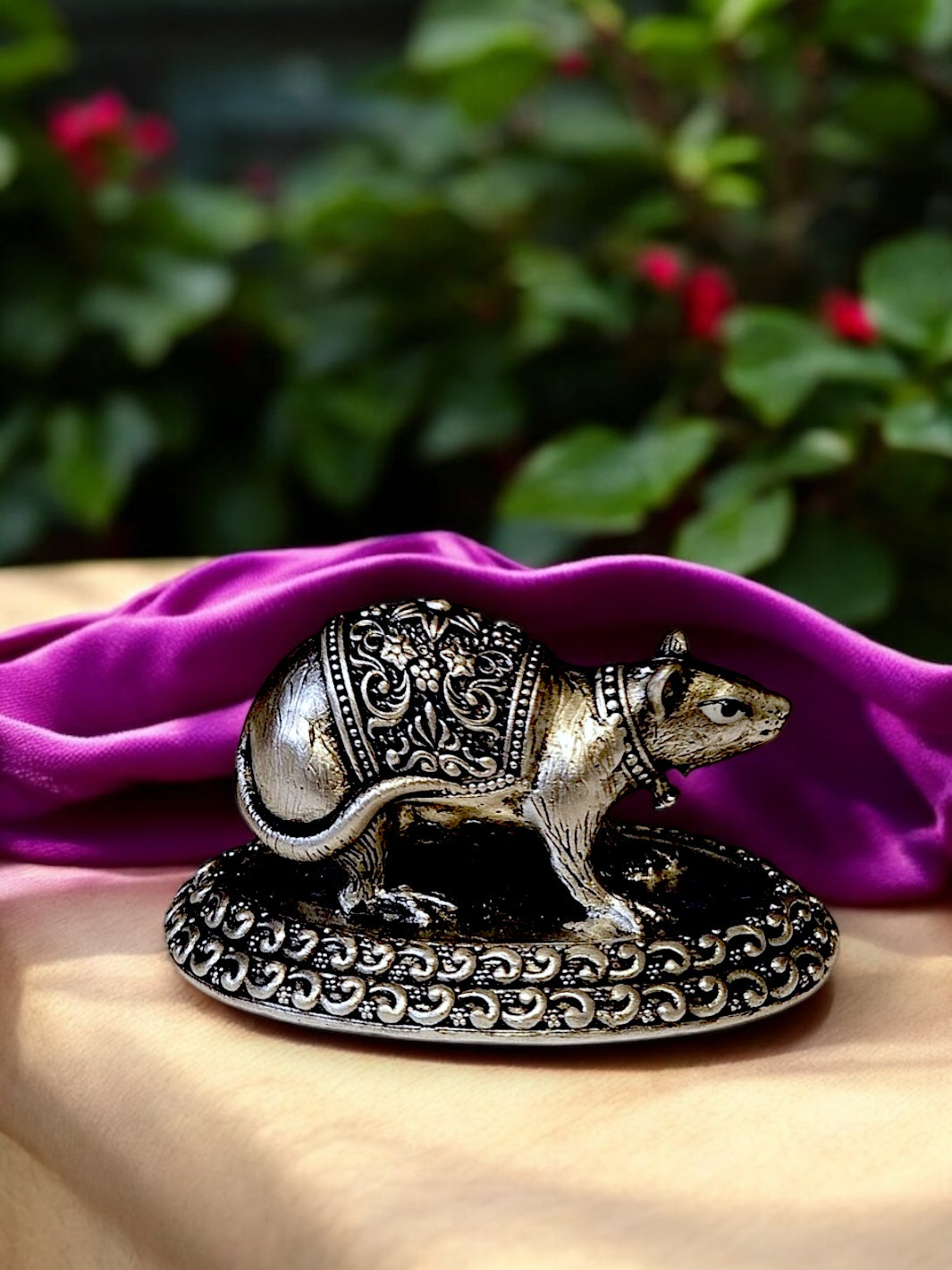 Pure Silver Antique Finish Solid Chuha/Mushakraj Idol