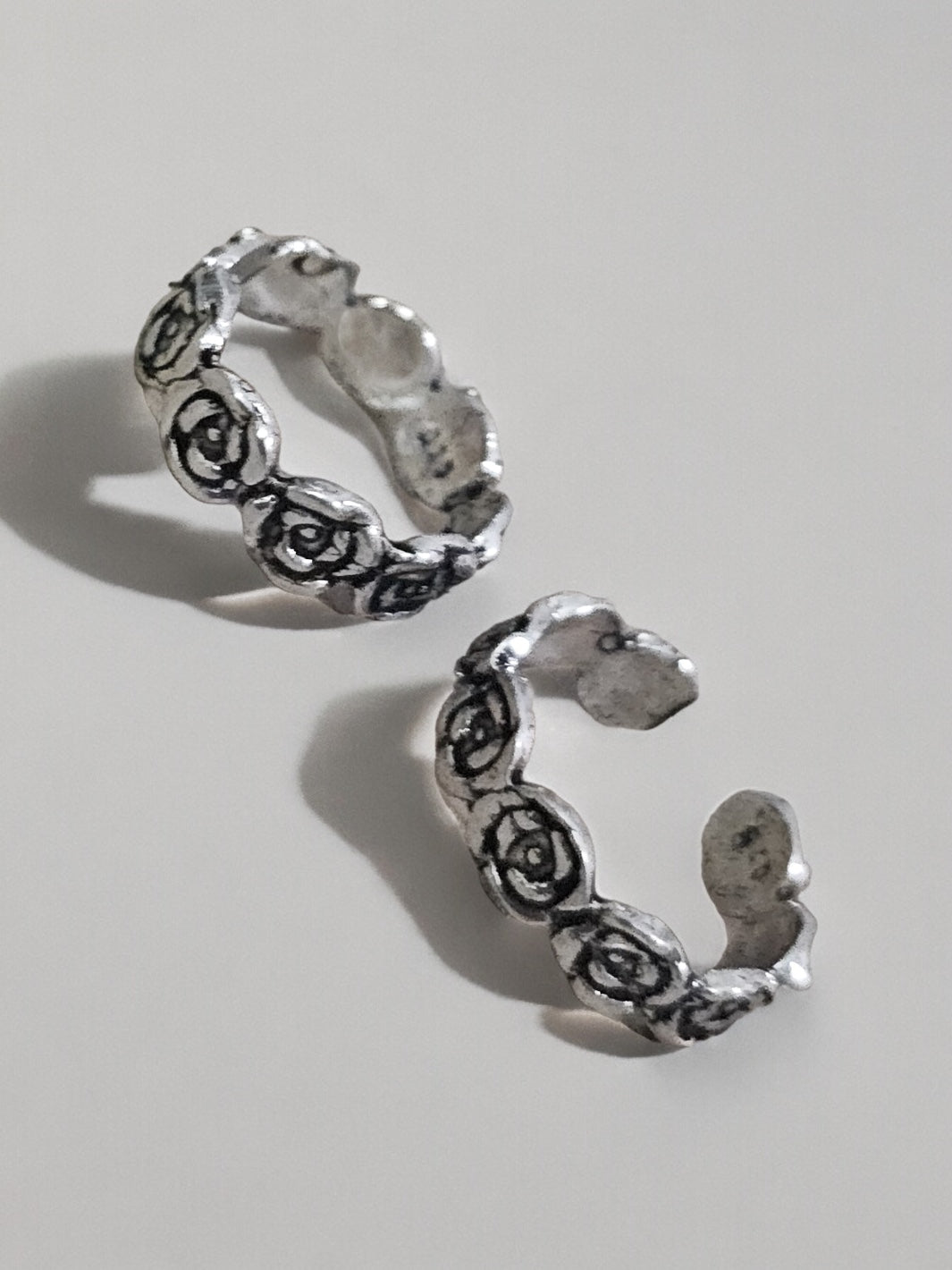 Artistic Roses Toe Rings - PSA Jewels